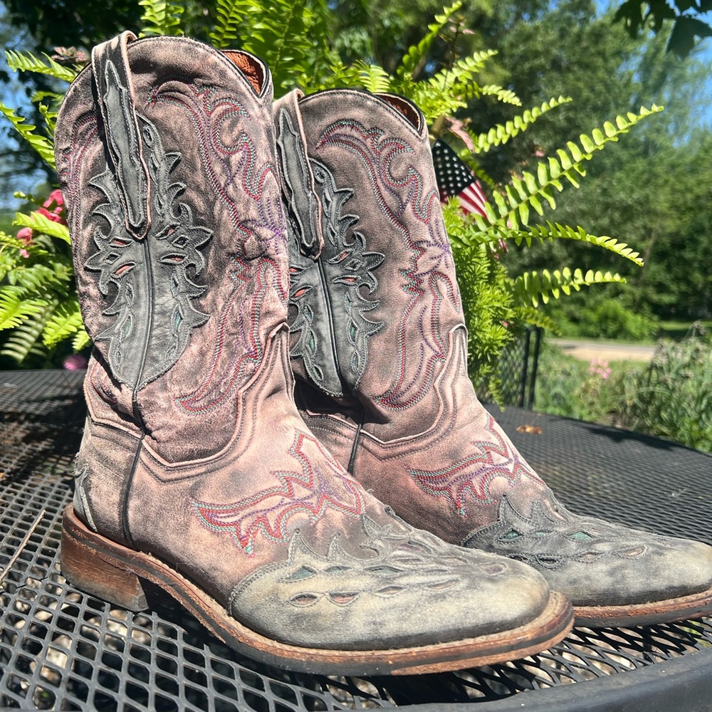 DAN POST, Suede Embroidered Western Cowboy Boots